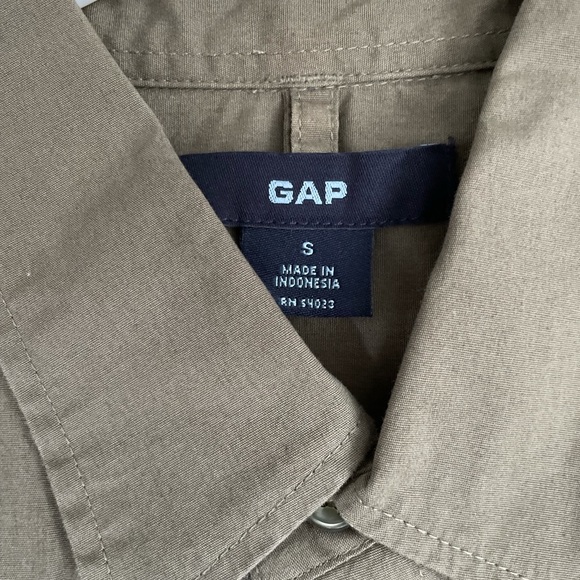 Gap short sleeve shirt - Picture 3 of 3